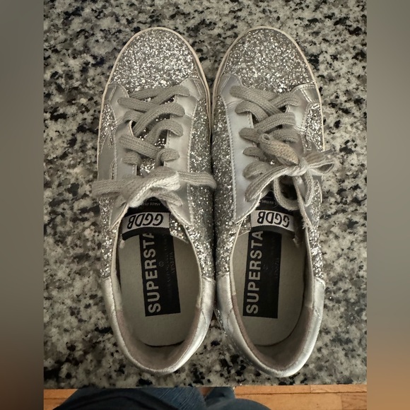 Authentic Golden Goose sneakers - Picture 2 of 5